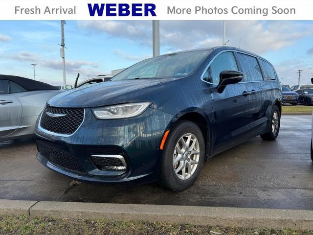 2024 Chrysler Pacifica Touring L for sale in Granite City, IL