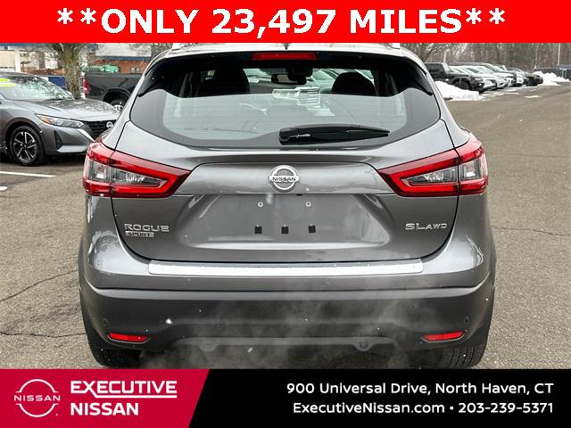 2022 Nissan Rogue Sport SL AWD Xtronic CVT