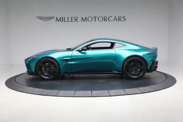 2025 Aston Martin Vantage 
