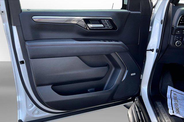 2025 Chevrolet Tahoe 4WD RST