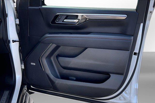 2025 Chevrolet Tahoe 4WD RST