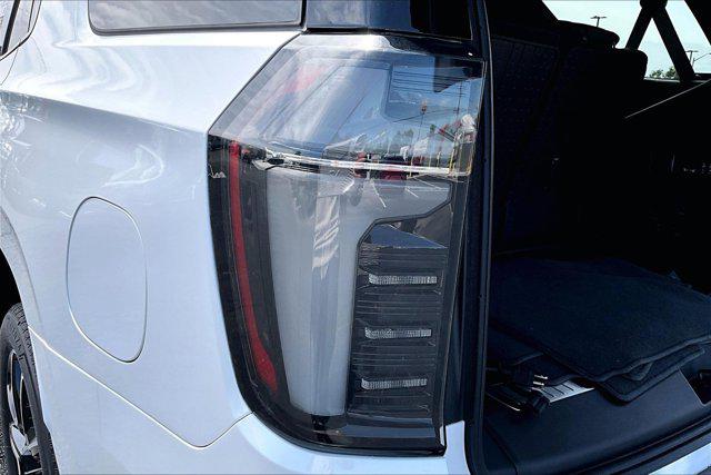 2025 Chevrolet Tahoe 4WD RST