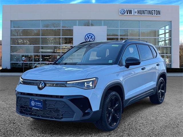 2025 Volkswagen Taos 1.5T SE Black