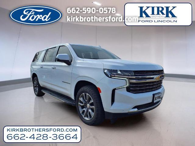 2022 Chevrolet Suburban 4WD LT