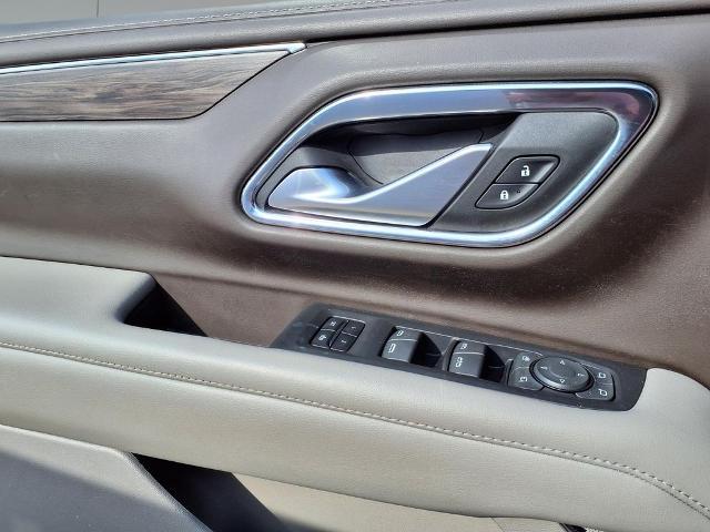 2022 Chevrolet Suburban 4WD LT
