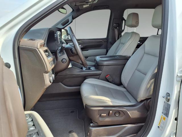 2022 Chevrolet Suburban 4WD LT