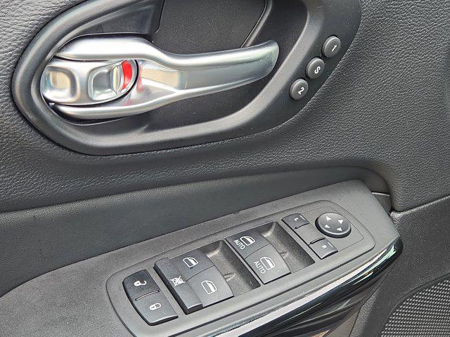 2023 Jeep Cherokee Altitude Lux 4x4