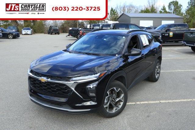 2025 Chevrolet Trax FWD LT