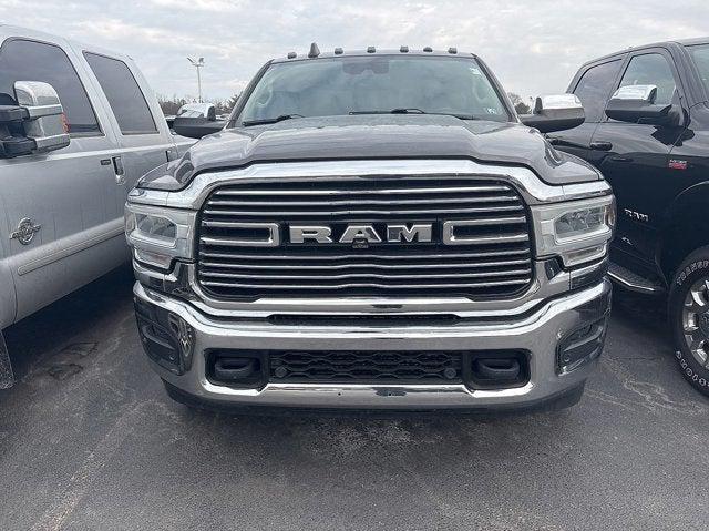 2019 RAM 3500 Laramie Crew Cab 4x4 8 Box