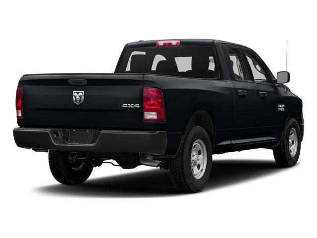 2017 RAM 1500 Express Quad Cab 4x2 64 Box