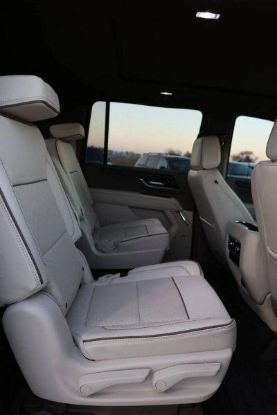 2025 GMC Yukon XL 4WD Denali