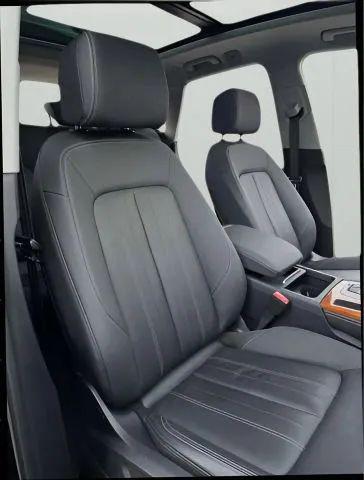 2022 Audi Q5 Premium Plus 40 TFSI quattro S tronic