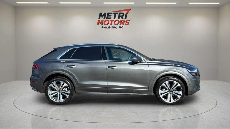 2021 Audi Q8 Prestige 55 TFSI quattro Tiptronic