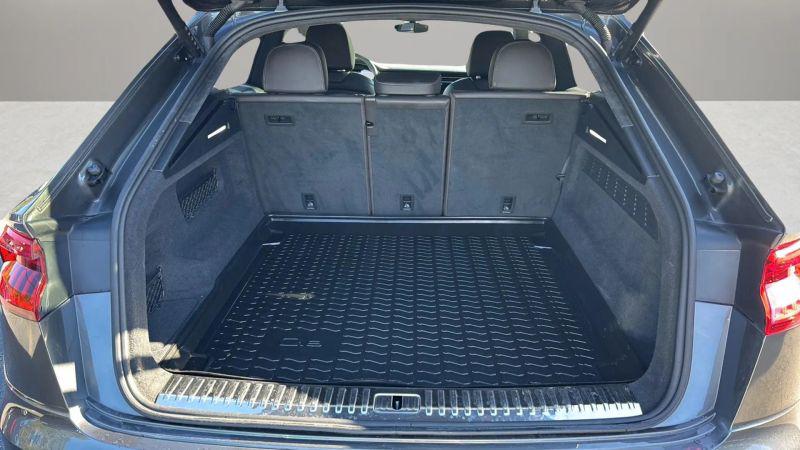 2021 Audi Q8 Prestige 55 TFSI quattro Tiptronic