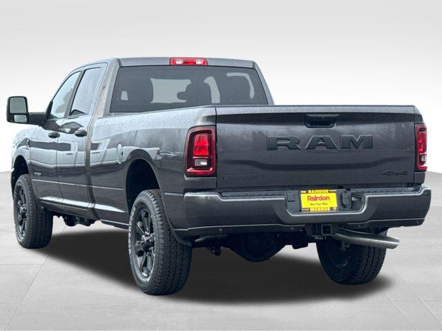 2026 Ram 3500 Big Horn Crew Cab 4x4 8 Box