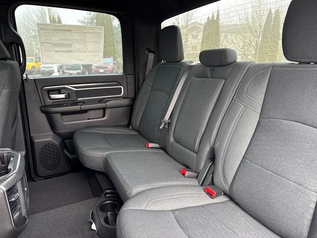 2026 Ram 3500 Big Horn Crew Cab 4x4 8 Box