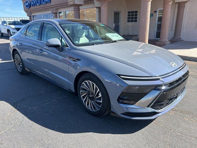 2026 Hyundai Sonata Limited's photo