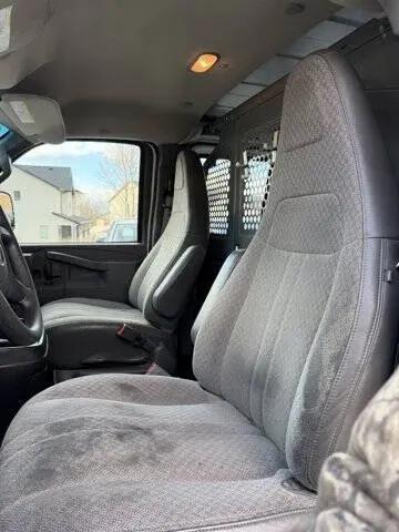 2017 GMC Savana 2500 Work Van