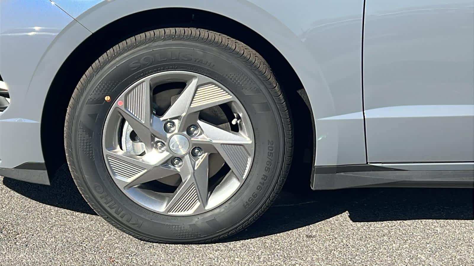 New 2026 Transmission Blue Hyundai SE image 39