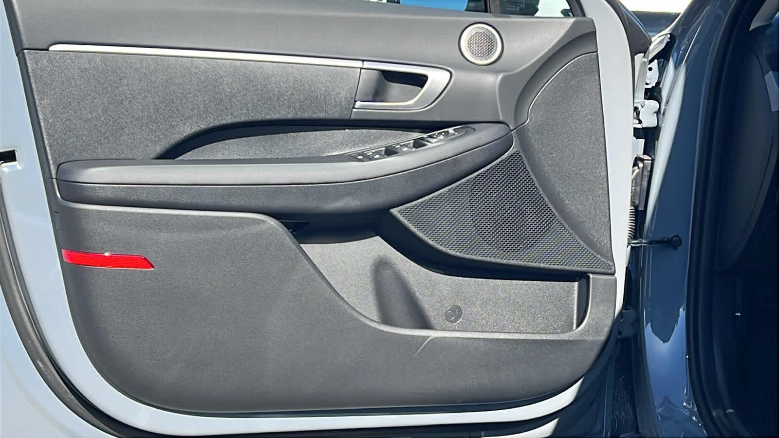 New 2026 Transmission Blue Hyundai SE image 53