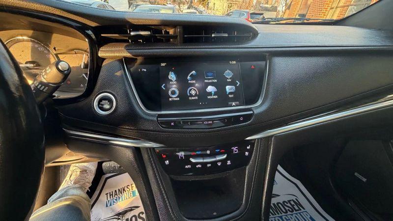 2018 Cadillac XT5 Luxury