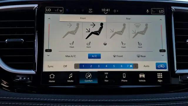 2026 Chrysler Pacifica Limited