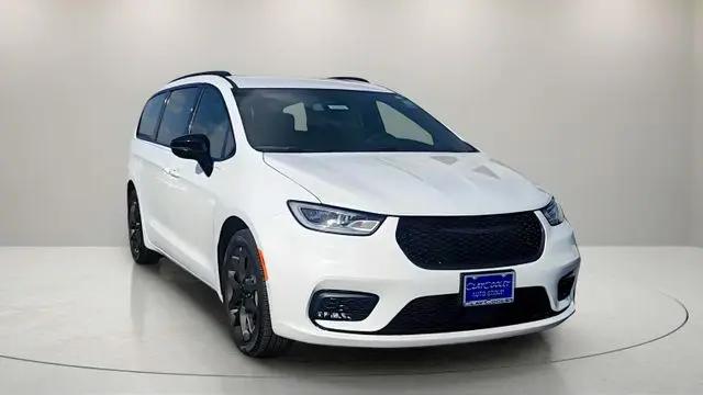 2026 Chrysler Pacifica Select for sale in Irving, TX