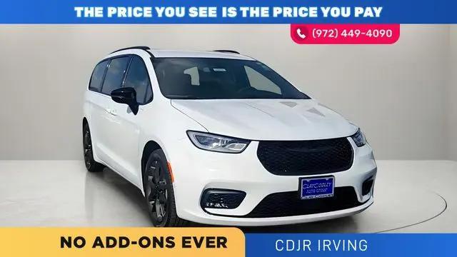 2026 Chrysler Pacifica Select for sale in Irving, TX