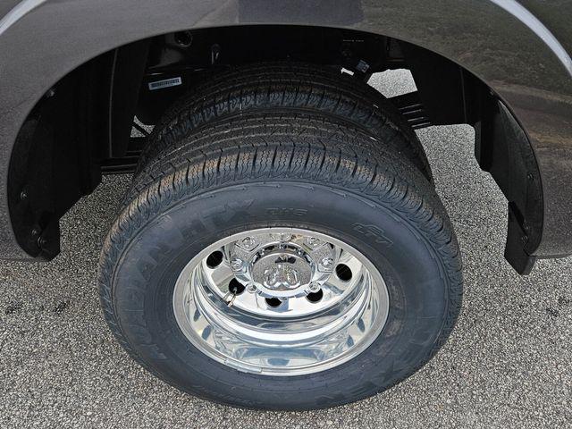 2026 Ram 3500 Limited Mega Cab 4x4 6'4" Box