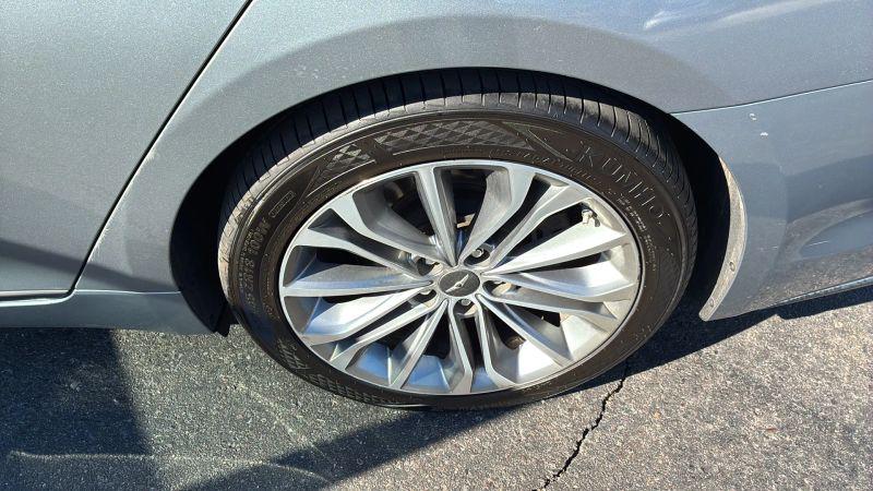 2017 Genesis G80 3.8
