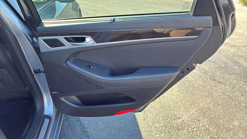 2017 Genesis G80 3.8