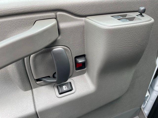2025 Chevrolet Express Cutaway Work Van