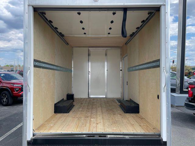 2025 Chevrolet Express Cutaway Work Van