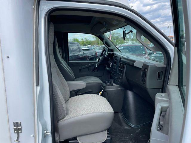 2025 Chevrolet Express Cutaway Work Van