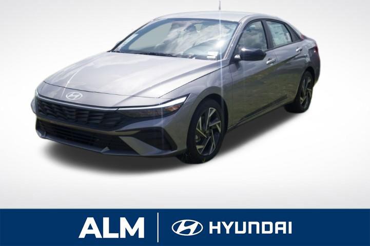 2025 Hyundai Elantra SEL's photo