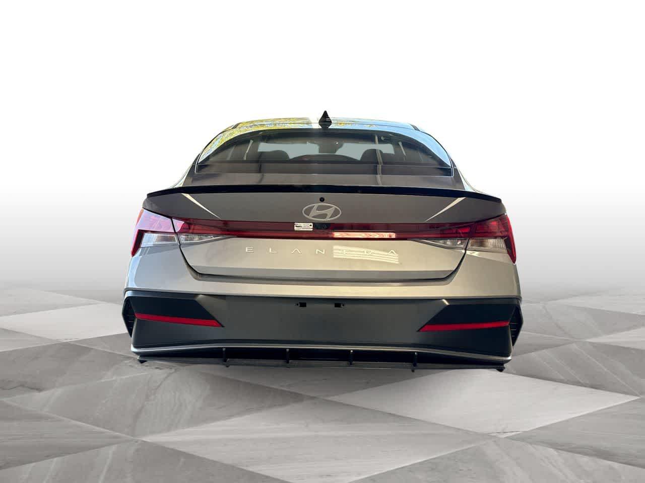 New 2026 Fluid Metal Hyundai SEL Sport image 36