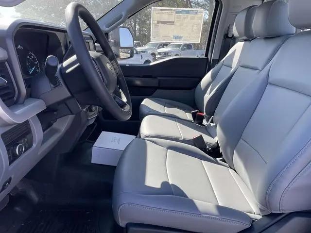 2026 Ford F-550 XL