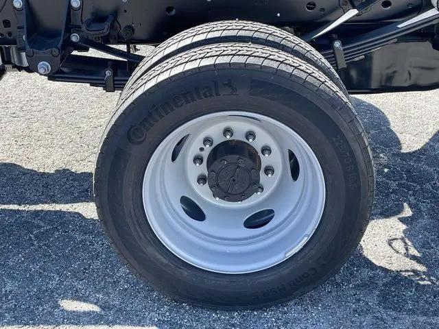 2026 Ford F-550 XL