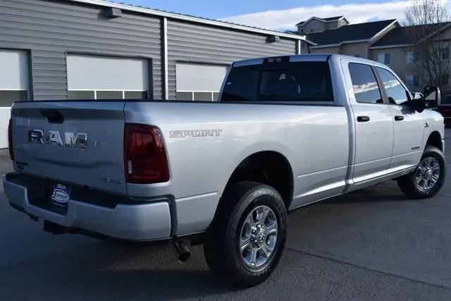 2026 Ram 3500 Big Horn Crew Cab 4x4 8' Box