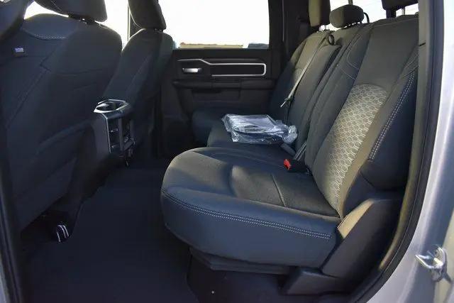 2026 Ram 3500 Big Horn Crew Cab 4x4 8' Box