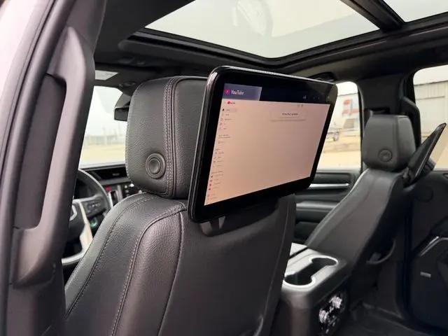 2023 GMC Yukon XL 4WD Denali