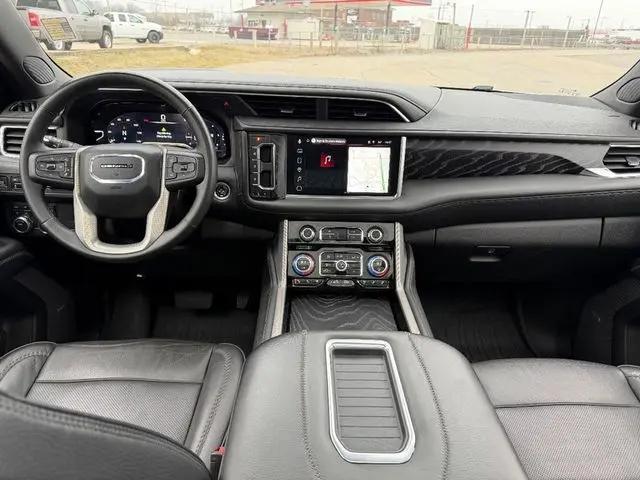2023 GMC Yukon XL 4WD Denali