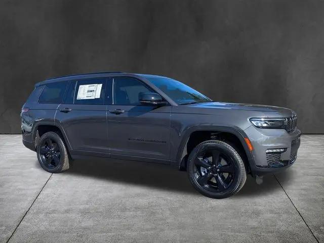 2025 Jeep Grand Cherokee L Limited 4x4