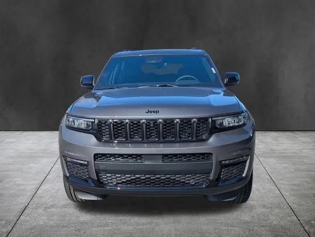2025 Jeep Grand Cherokee L Limited 4x4