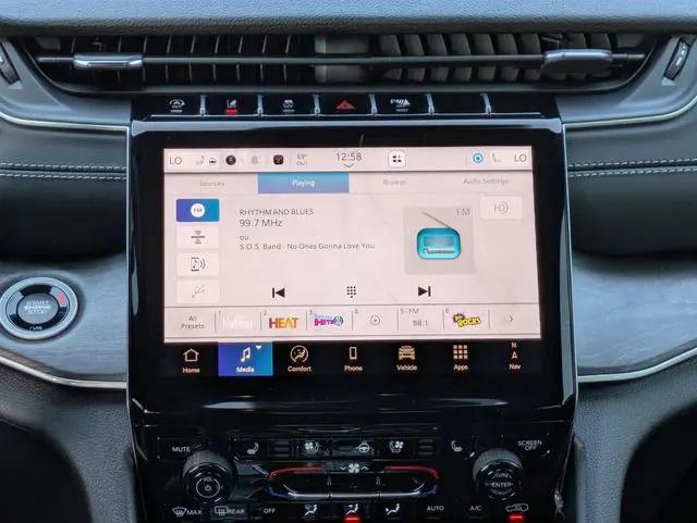 2025 Jeep Grand Cherokee L Limited 4x4