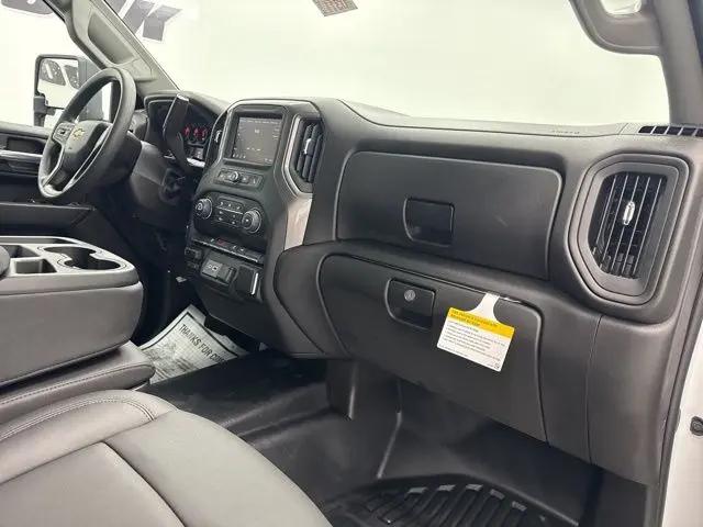 2026 Chevrolet Silverado 2500HD Double Cab, Long Bed, WT, RWD