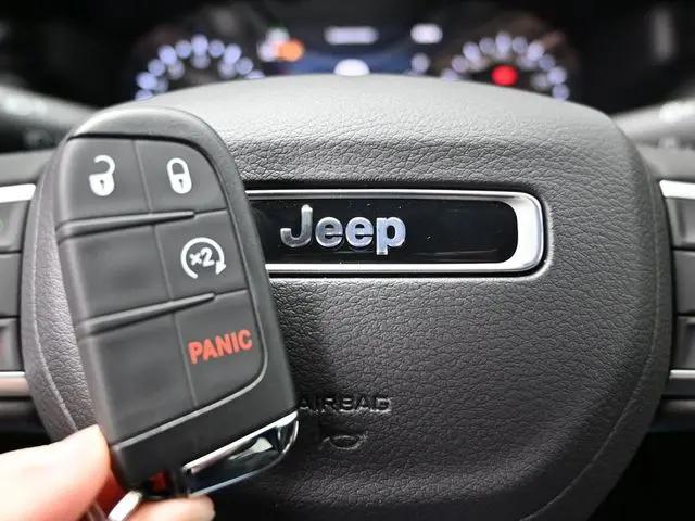 2026 Jeep Compass Latitude Altitude