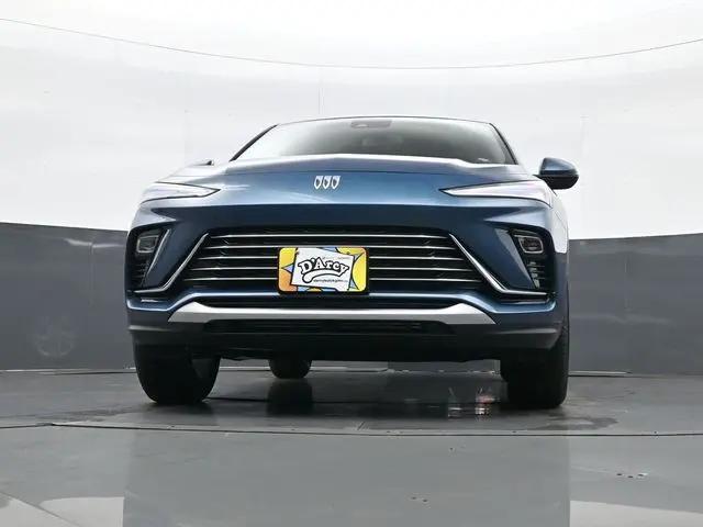 2026 Buick NV Preferred FWD