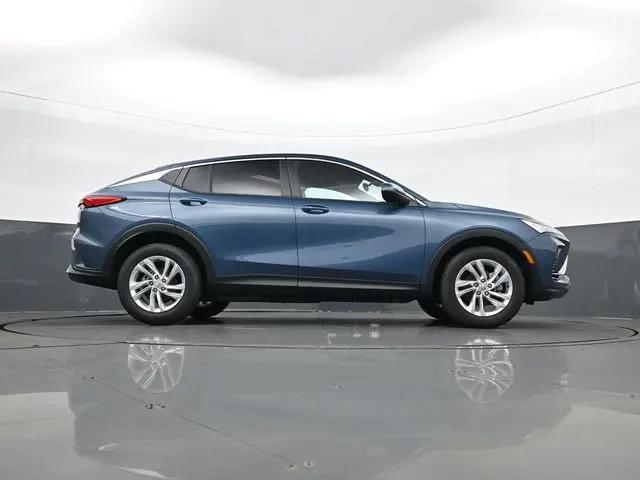 2026 Buick NV Preferred FWD