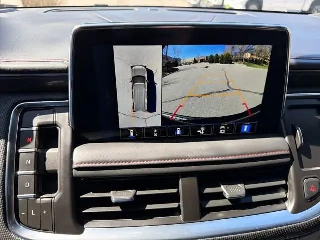 2024 Chevrolet Suburban 4WD RST